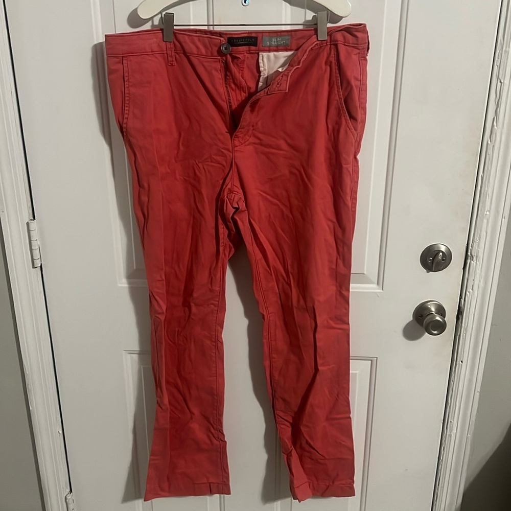 Aero chinos